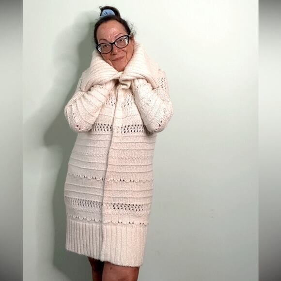 Rachel Roy Long Sweater Coat Beige Wide Collar Size Small - Picture 10 of 11